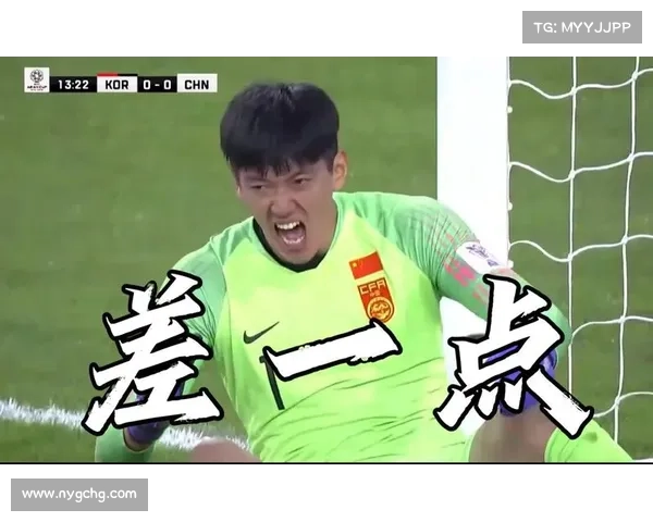 守门员扑点球技巧解析：如何判断罚点球方向并做出精准扑救